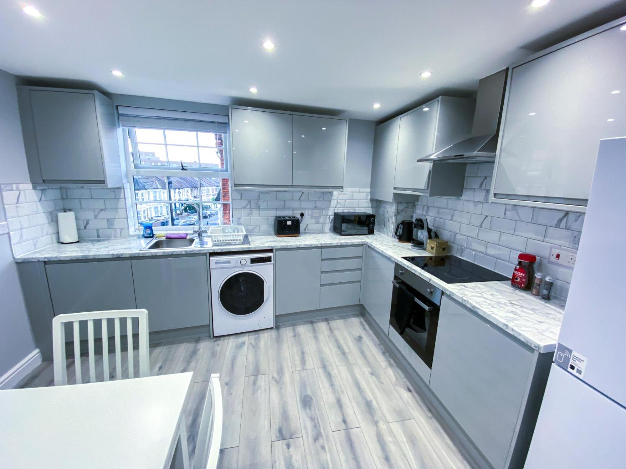 Spacious 2-Bedroom Flat In London - F3 Exterior photo